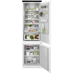 AEG NSC8M191DS 8000 Cooling 360° Integrated Fridge Freezer 188.4 cm
Integrated Frost Free Fridge Fre