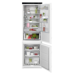 AEG TSC8M181CS Integrated No Frost Cooling 360 70/30 Fridge Freezer