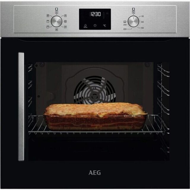 AEG BCX335R11M 
Right side opening, handle on left. Multifunction oven with 6 functions. Retractable