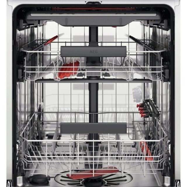 AEG FFB75727PW 
Freestanding 60cm GlassCare dishwasher, 14ps, B, 44dB, 11L, Button control UI, 9 Pro