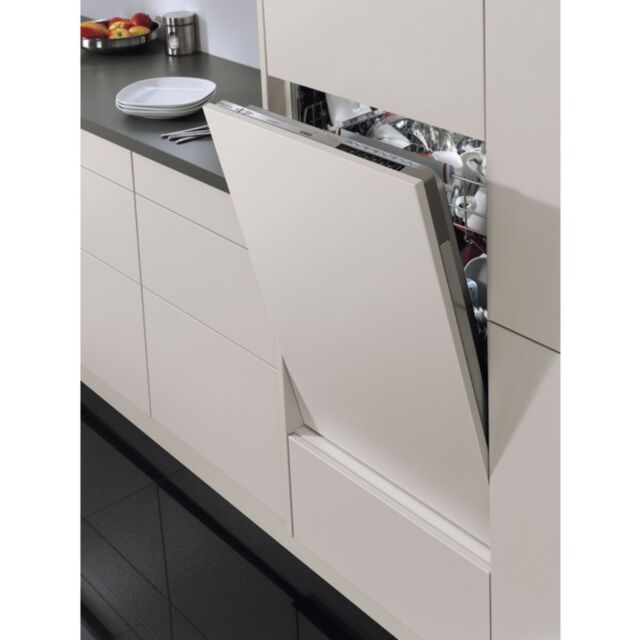 AEG FSE75737P 
Fully integrated ProClean dishwasher, XXL Capacity, 14ps, B, 44dB, Full width MaxiFle