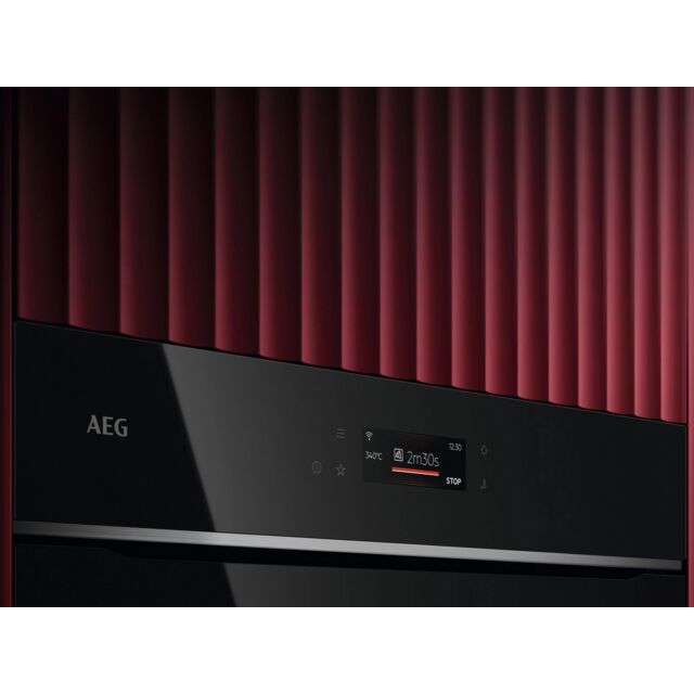 AEG GX7PB63FSB 59.6cm Built In Electric Single Oven - Gloss Black with Steel Trim