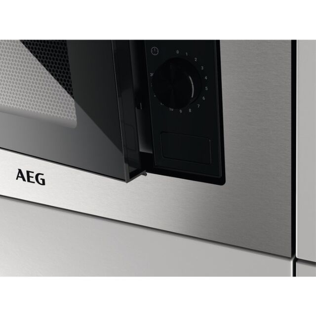 AEG MSE1717SM 
17L Black centre with Antifingerprint Stainless steel frame, Semi built in, 700w solo