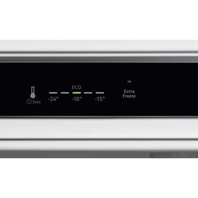 AEG NAB7N181EC 
In column, 7000, Cabinet Larder Freezer E energy, No Frost, Fixed Hinge, Recycled In