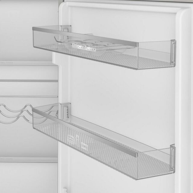 Blomberg SST4455VI 54cm Integrated Tall Larder Fridge - White