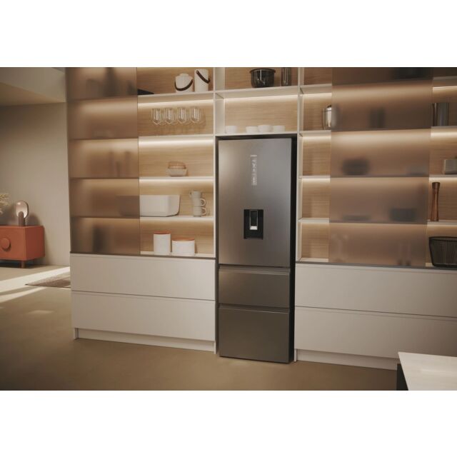 Haier HTW5618EWMG 60/40 Fridge Freezer - Silver