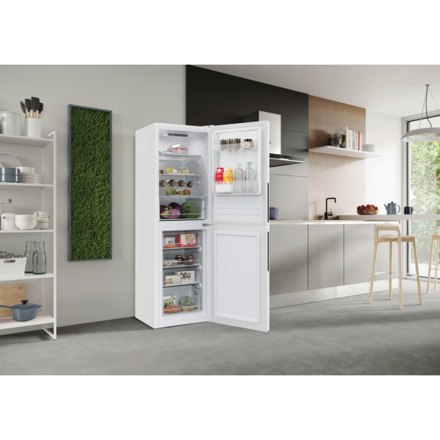 Hoover HVCT3L517EWKR 60/40 Fridge Freezer White