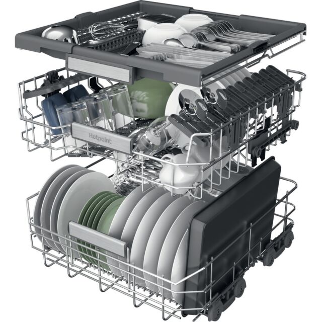 Hotpoint H7FHP43X Hotpoint Maxi Space Freestanding 15 Place Settings Dishwasher