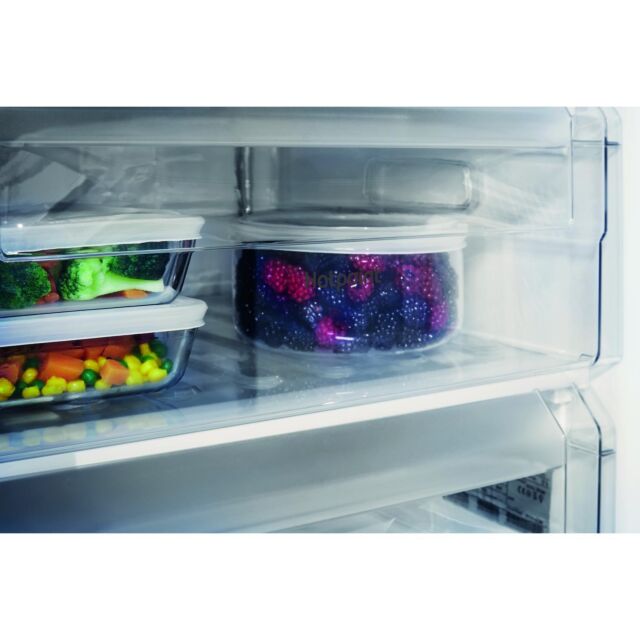 Hotpoint HBUFZ011 integrated upright freezer