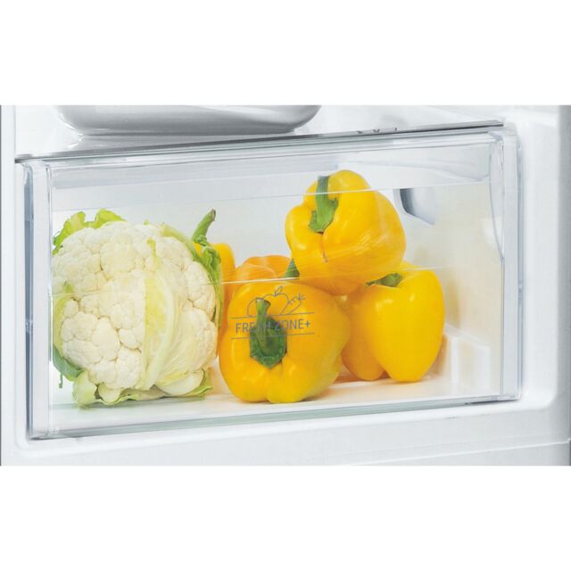 Hotpoint SH6A2QGR freestanding fridge