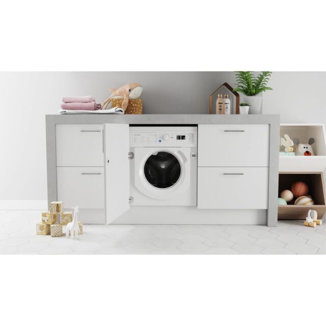 Indesit BIWMIL91485 Built in front loading washing machine: 9,0kg - BI WMIL 91485 UK