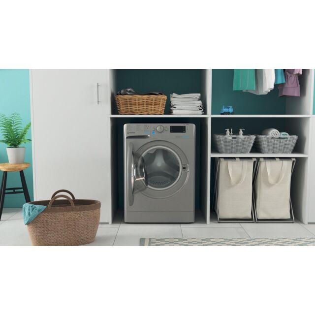 Indesit BWE91496XSUKN Freestanding front loading washing machine: 9kg - BWE 91496X S UK N