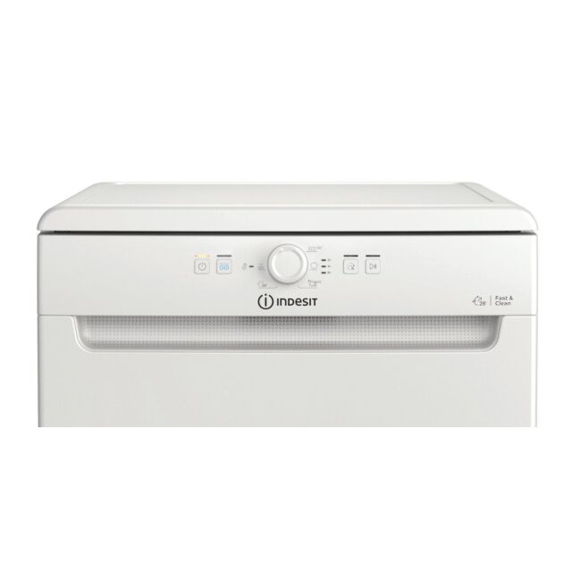 Indesit D2FHK26 Dishwasher: full size, white colour - D2F HK26 UK