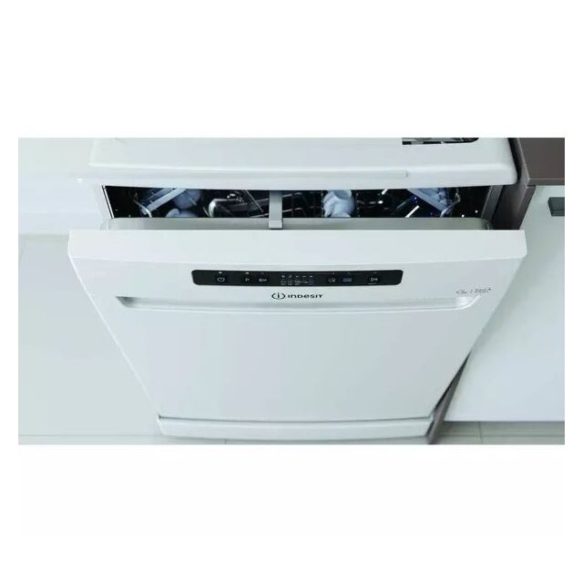 Indesit DFC2C24UK Dishwasher: full size, white colour - DFC 2C24 UK