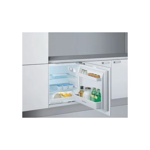 Indesit ILA1 Built-Under Fridge