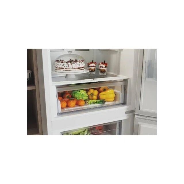 Indesit INFC850TI1W1 Fridge Freezer