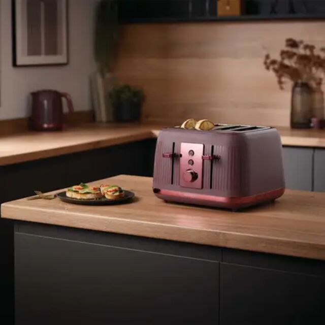 Kenwood TFP30.000PU 4 Slice Dusk Toaster Purple