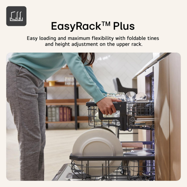 LG TrueSteam QuadWash DF27FVS Dishwasher