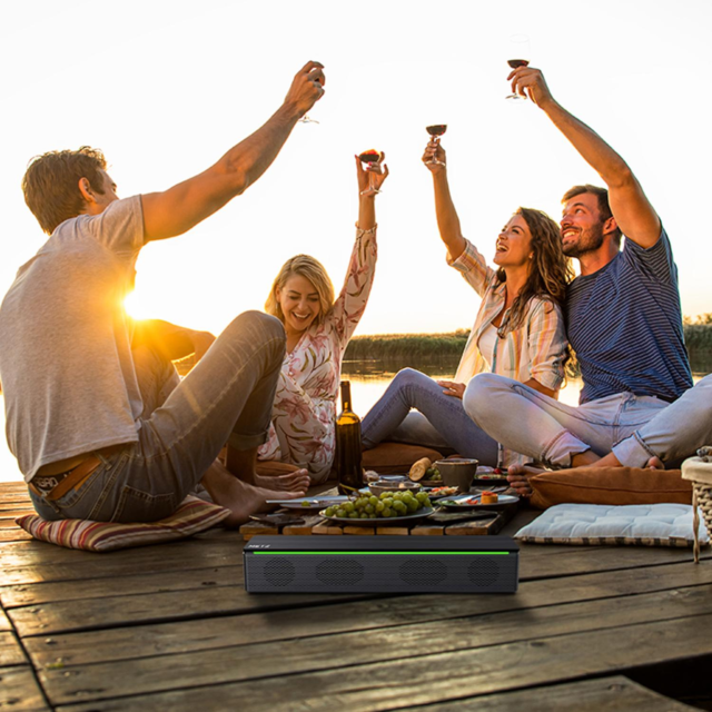 METZ MEBS60 Wireless Bluetooth Speaker - Model MEBS60