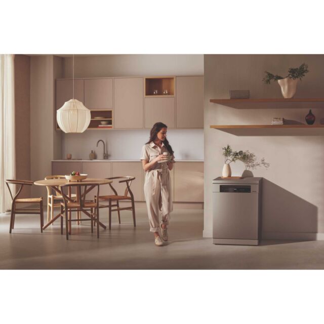 Miele G7600 SC CLST Freestanding Autodos With Powerdisk Dishwasher