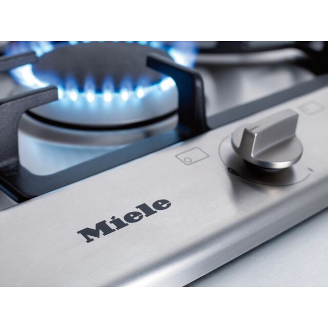 Miele KM 2010 650mm wide, 4 zone gas hob