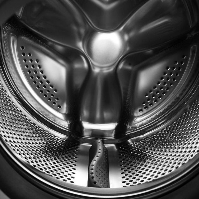 Montpellier MWM814BLC 8kg Washing Machine 1400RPM