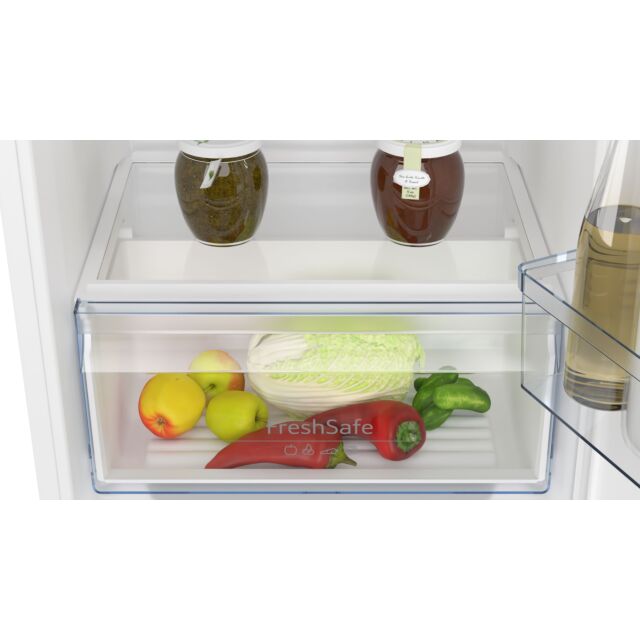 Neff KI1211SE0 87x54 built in fridge, FreshSafe, 4 glass shelves, LED light, sliding hinge