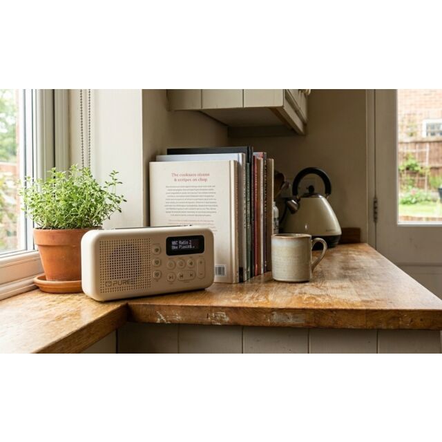 PURE 255878 Elan Move - Portable Dab+ + FM Radio With Bluetooth, Sand