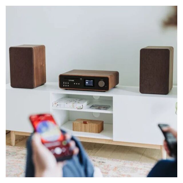 PURE CLASSICSTEREO-B Classic 2.0 System With Bluetooth, CD And Dab+ 
