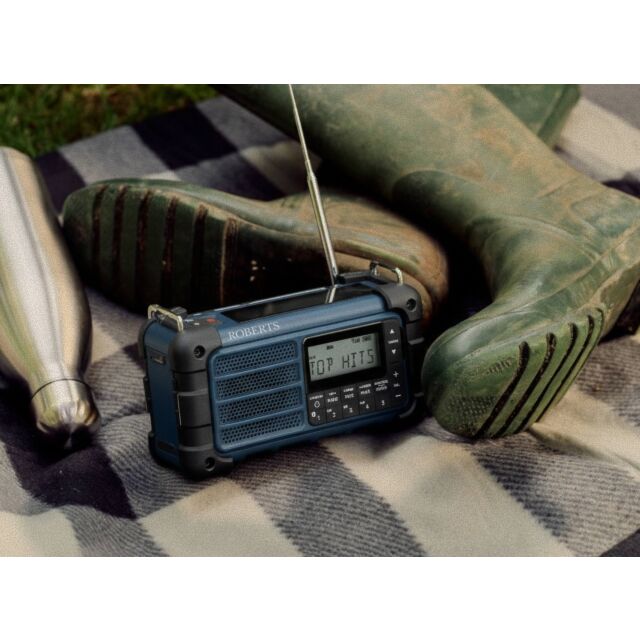 Roberts SOLAR DAB 99 DAB+/FM multi-powered radio with Bluetooth, USB/rechargeable battery/hand crank