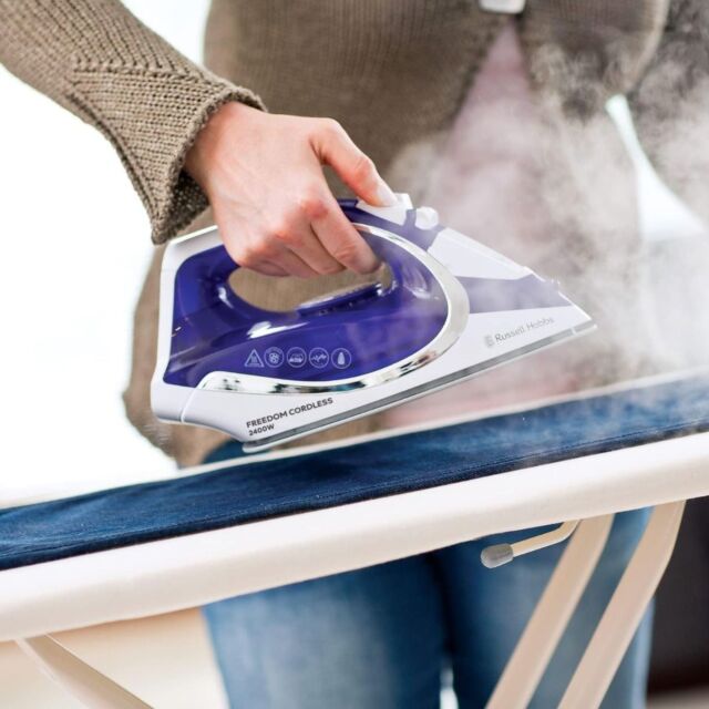 Russell Hobbs 23300 Freedom Cordless Iron