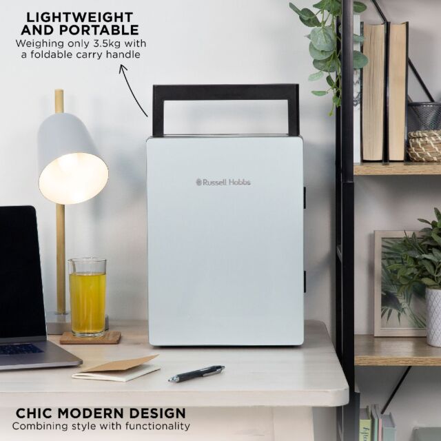 Russell Hobbs RH8CLR8001S 8L Fridge - Silver