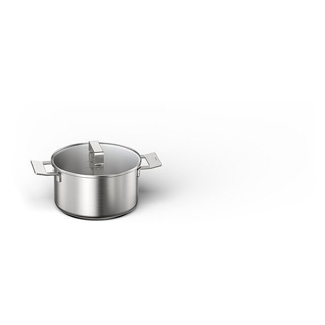 Siemens HZ9SE040 Four piece pan set, suited for induction, radiant ceramic and gas. Consists of 1 x 