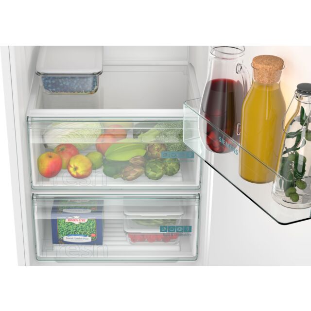 Siemens KI81RNSE0G 177x54.1 built in fridge, 2 Fresh Boxes, LED Light, 7 glass shelves, sliding hing