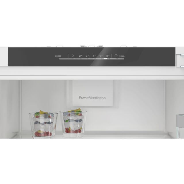 Siemens KI81RVFE0G 177x54.1 built in fridge, 2 Fresh Boxes, Bottle rack, LED Light, 7 glass shelves,